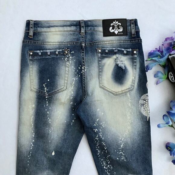 Dereon NWOT Distressed Metal Studs Skinny Jeans Juniors/Women Various - Picture 9 of 12